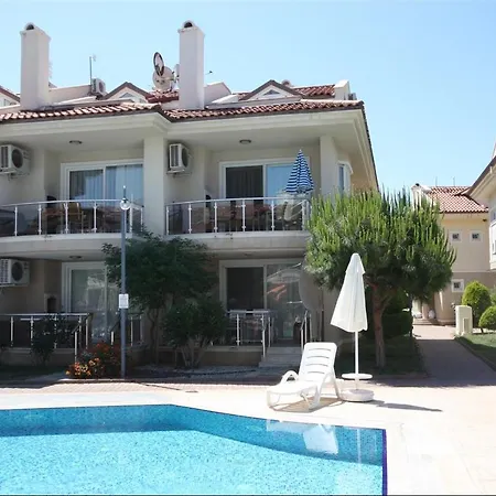 Sunset Club Lebrentals *