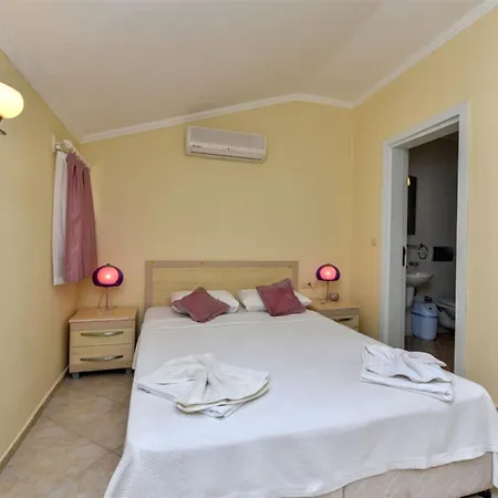 Sunset Club Lebrentals Apartament