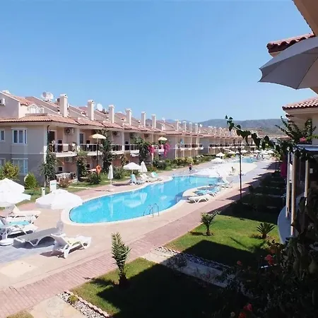 Sunset Club Lebrentals