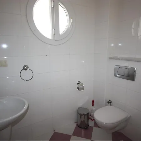 Sunset Club Lebrentals Appartement *