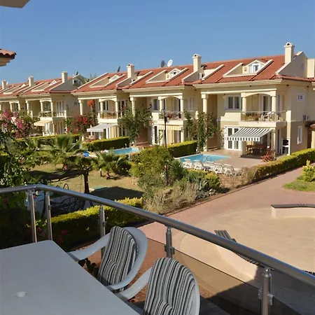 Sunset Club Lebrentals Apartment