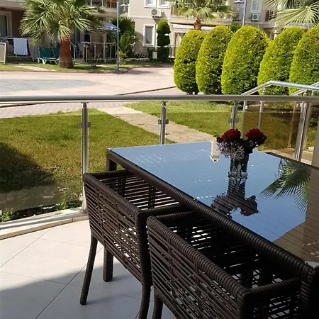 Sunset Club Lebrentals *