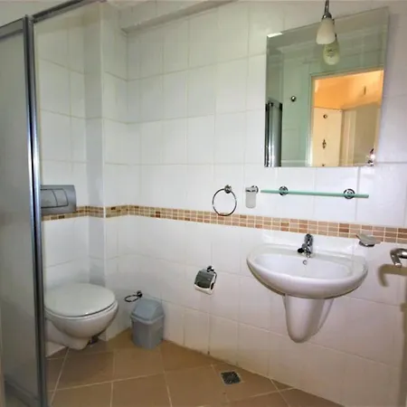 Sunset Club Lebrentals