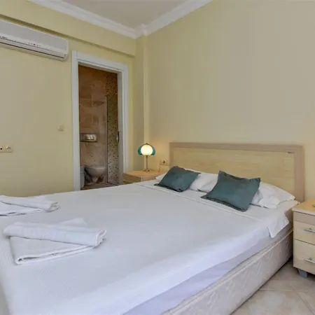 Apartman Sunset Club Lebrentals