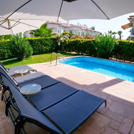 Sunset Club Lebrentals Appartement