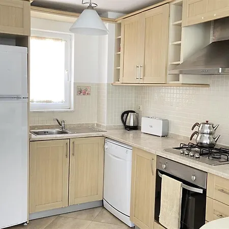 Sunset Club Lebrentals Apartman