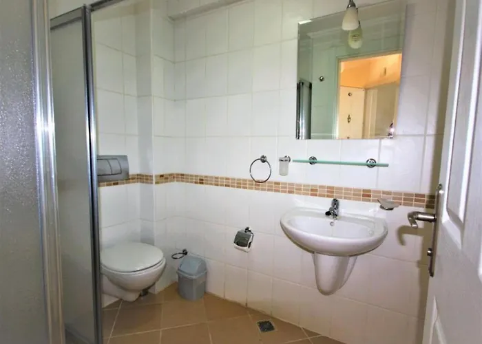 Sunset Club Lebrentals