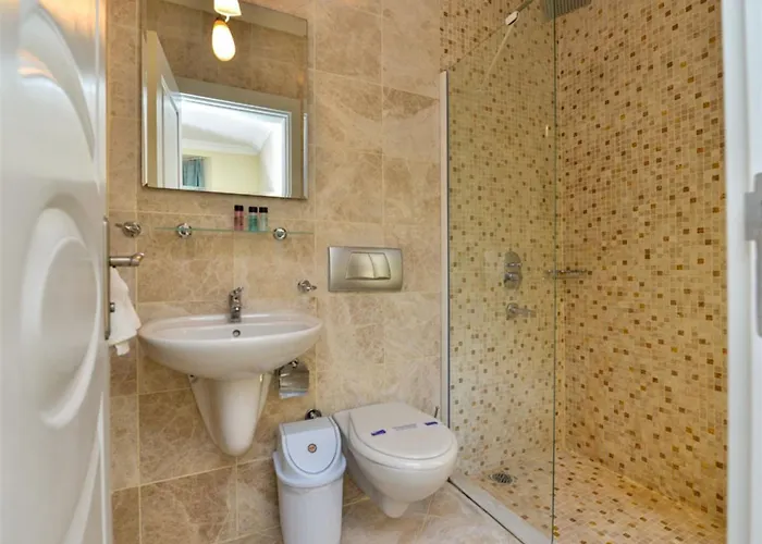 Sunset Club Lebrentals