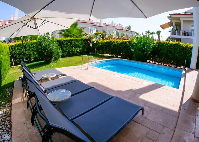 Sunset Club Lebrentals Apartmán