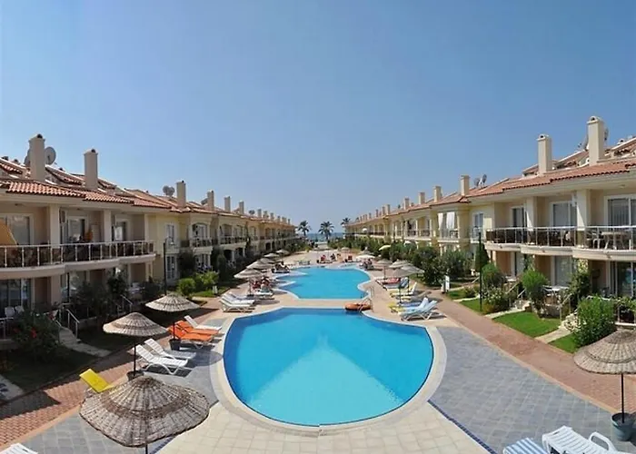 Sunset Club Lebrentals *