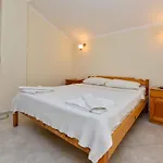 Sunset Club Lebrentals Apartament *